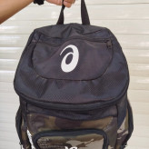 کوله ورزشی asics مدل سطلی