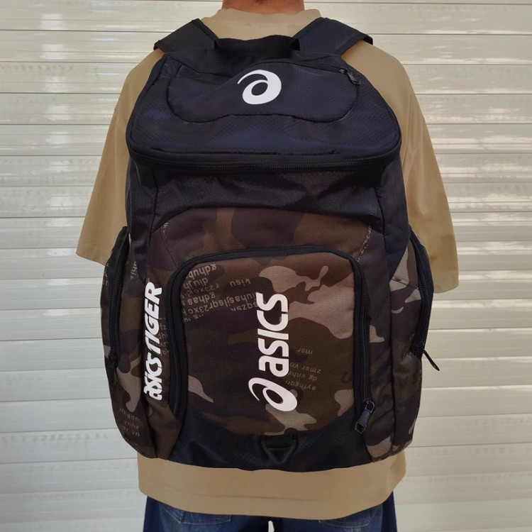 کوله ورزشی asics مدل سطلی