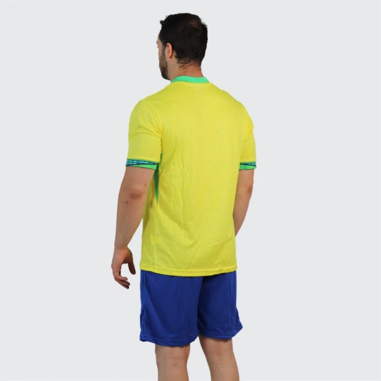 کیت تیشرت و شورت هواداری تیم ملی برزیل (وارداتی)